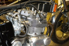 Triumph Trident 2
